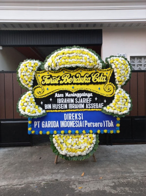 Papan Bunga Duka di Pasar Gunungsitoli